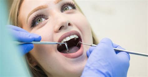 Mitől romlanak könnyebben várandósság alatt a fogak?