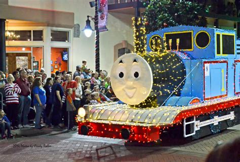 Lions Club 2014 Christmas Parade Of Lights Highlights 889 Ketr