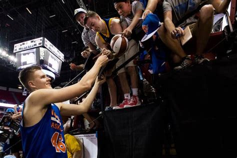 Knicks Kristaps Porzingis Puts His Promise On Display The New York Times