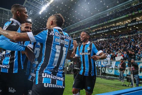 We did not find results for: Grêmio vence o Athletico-PR e conquista boa vantagem para ...