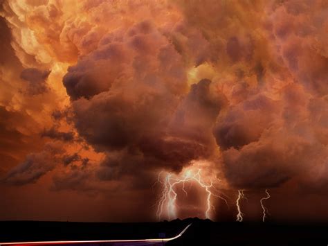 Clouds Storm Lightning Skyscapes 1600x1200 Wallpaper Nature Sky Hd Desktop Wallpaper