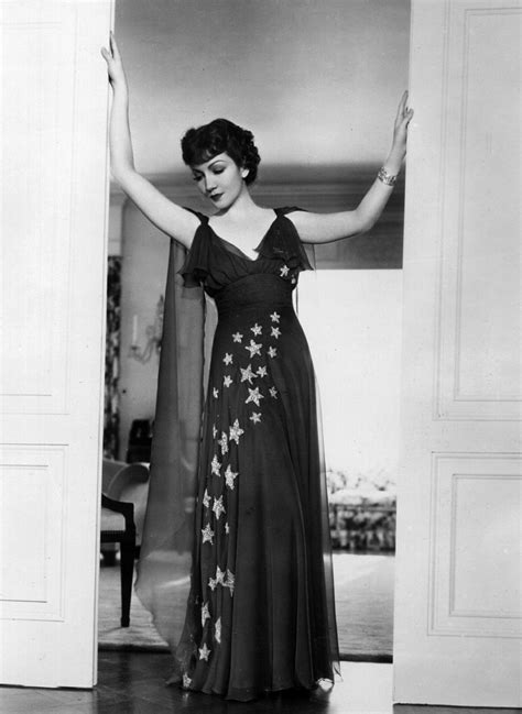 Claudette Colbert Hollywood Glamour Old Hollywood Hollywood Fashion
