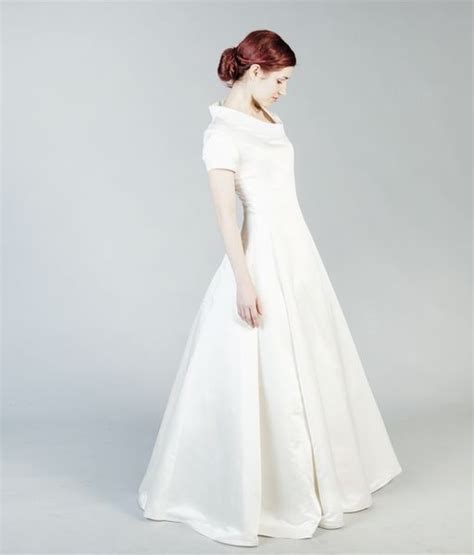 Top angebote auf brautkleider vintage und hochzeitskleider spitze. *Yvet..schlicht, elegant und einzigartig! Ein Brautkleid ...