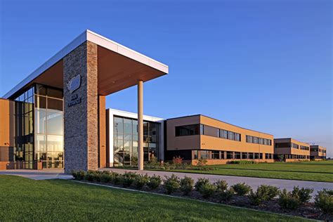 Stahl Construction Education Design Johnston High School Iowa Brick And