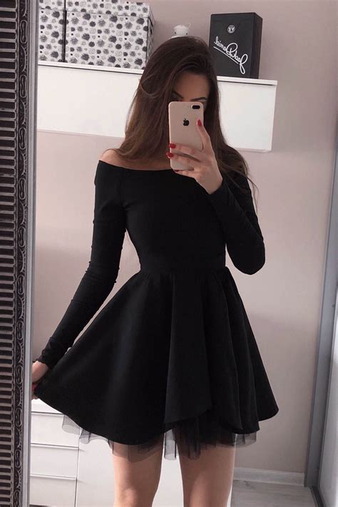 Simple Black Mini Long Sleeve Homecoming Dresses Short Prom Dress