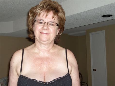 Porn Pics Diane Canadian GILF BBC Whore 286902386