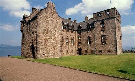 Newark Castle Port Glasgow Scotland Newark Castle Scotland Castles