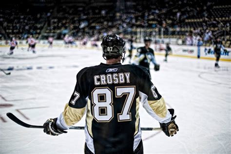 Sidney Crosby Sidney Crosby Donates 120000 Pounds Of Food To Greater