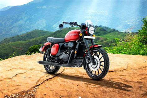 Jawa 42 21 Std Price Images Mileage Specs And Features