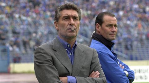 Born 29 november 1953) is a dutch football manager and former. Culture of the Club : schalke04