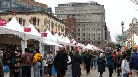 Annual Downtown Holiday Market Returns To Dc The Eagle