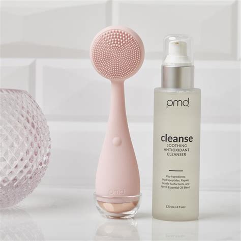 Pmd Clean Smart Facial Cleansing Device 4001 Blush00384