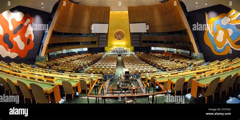 Assembly Hall Un Headquarters Hi Res Stock Photography And Images Alamy