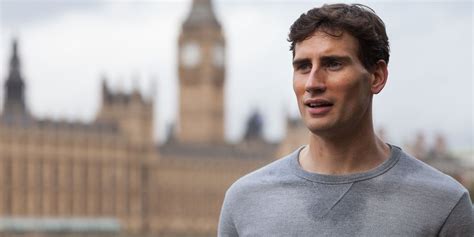 10 Best British Dramas To Stream On Netflix 2022