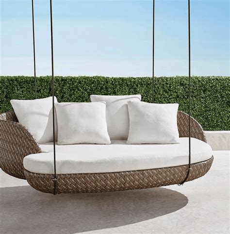 12 Patio Daybeds That Will Totally Make Your Summer
