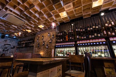 Our al la carte dinner menu offers modern australian cuisine, changed seasonally and is complimented by fresh local produce along with a range of local mudgee wines. The Restaurant and Bar Design Awards Reach The 8th Edition