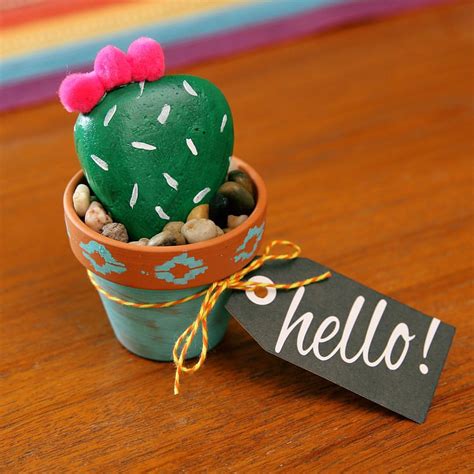 Decorating your home to your taste can be expensive. DIY Rock Cactus Is The Best And Cheapest Home Decor Idea Ever