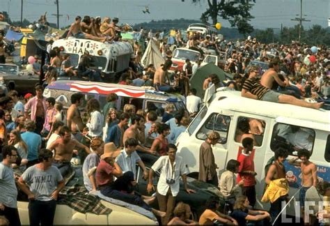 16, 1969 as they try to leave the rainy woodstock music and art festival. woodstock | Woodstock photos, Woodstock festival, Woodstock 1969