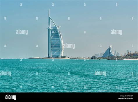 Dubai Chicago Beach Hotel Hi Res Stock Photography And Images Alamy