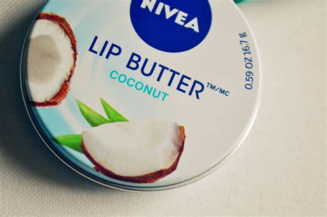 Nivea Lip Butter Coconut Kokosowe Maselko Do Ust Recenzja D A S H I A A