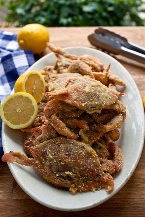 Crunchy Soft Shell Crabs Recipe Recipe Soft Shell Crab Recipe Crab Recipes Crab Dishes