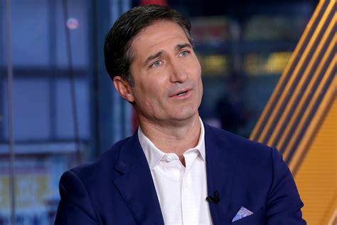 Brian Niccol: Transforming Chipotle with Bold Leadership and Strategic