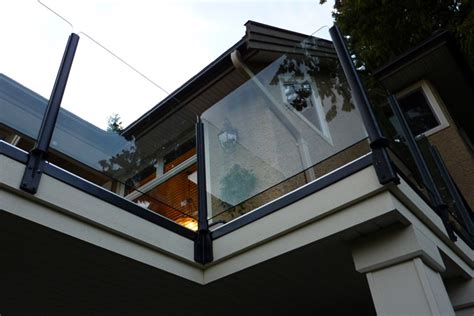 Vancouver 12mm Topless Glass Railing Installations Of 12mm Topless Glass Railings In