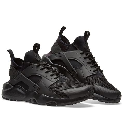Nike's new air huarache ultra preserves the original's revolutionary dna while adopting more embracing its forerunner's tagline that less is more, the ultra retains elements iconic of the 1991. Nike Air Huarache Run Ultra (Triple Black)