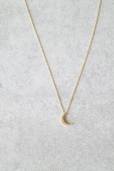 Crescent Moon Necklace With Images Moon Jewelry
