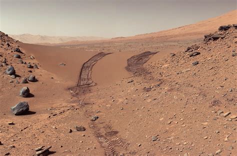Tour region, kernhealthtv and just doen tv. Le rover Curiosity repère des roches violettes à la ...