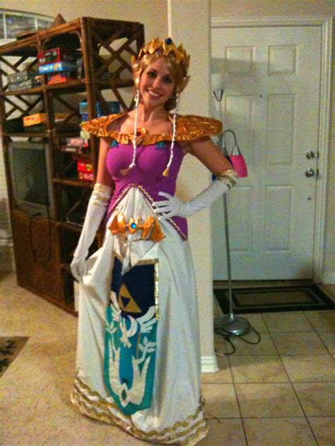 Princess Zelda Costumes