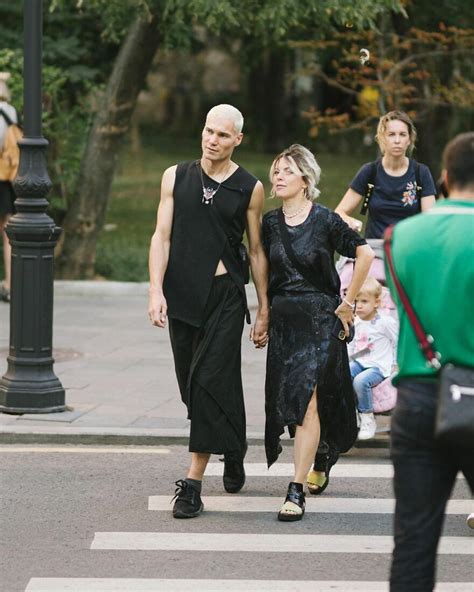 Russian Photographer Captures The Urban Street Style Of Moscow City 30 Pics Bored Panda