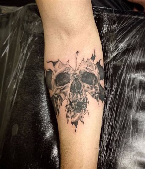 Tatouage tête de mort idées memento mori tatouage en styles variés Encre tatouages