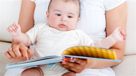 Bokeh ibu dan anak tiri liburan #5. Kebaikan Ajar Anak Baca Buku Di Usia Muda! Ini Tips ...