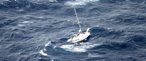 Surviving 24 Hours In Hurricane Julio On A Sinking Sailboat Abc News