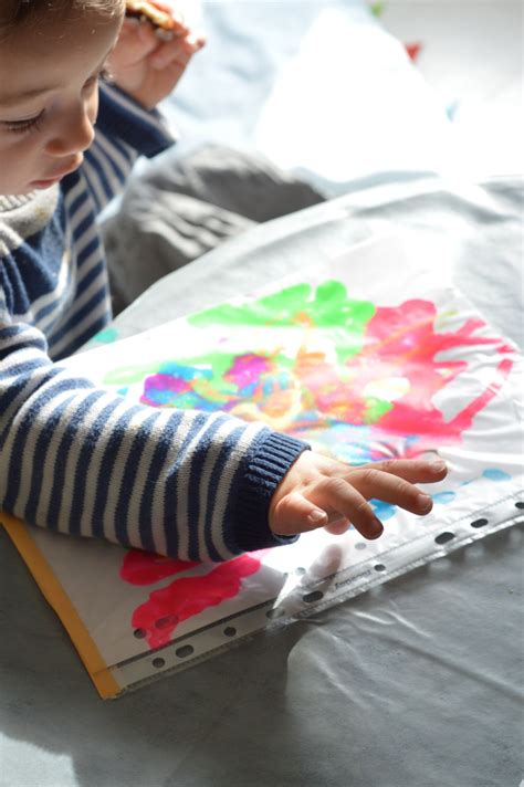 Je ne sais pas si j'ai loupé l'information mais j'ai une question technique, pour les ceintures de. La peinture propre ! - enfant bébé loisir