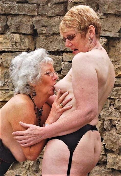 Granny Lesbian Sex Homemadegrannyporn Com