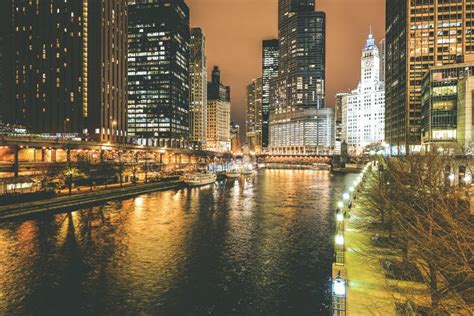 Chicago River At Night Stock Image Image Of Commercial 40876007