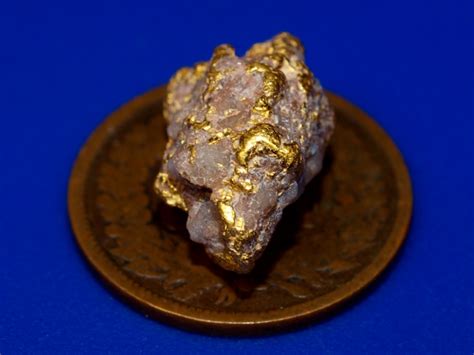 Gold Quartz Specimen Australian Gold Quartz Rare Minerals For Sale