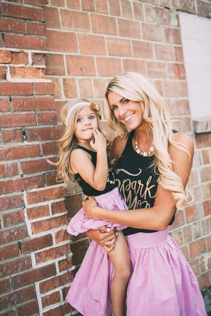 100 cutest matching mother daughter outfits on internet so far