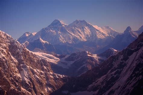 10 Stunning Images Of The Great Himalaya Trails