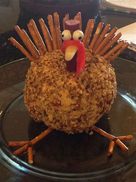 Turkey Shaped Cheeseball Just Use Your Fav Recipe And This Picture To