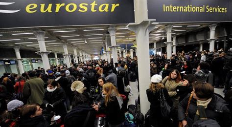 Eurostar takes about 25 minutes to pass through the channel tunnel. Channel Tunnel Service Is Halted as Trains Falter - The ...