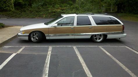 Top Gear Usas Rutledge Wood Buys A Buick Roadmaster Wagon