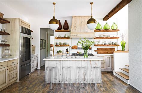 13 Rustic Kitchen Cabinet Ideas