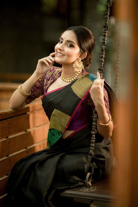indian girl mahima nambiar photoshoot in black saree cinehub