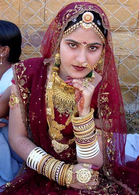 Rajasthani Bridal Wedding Jewelry ~ Jewellery India