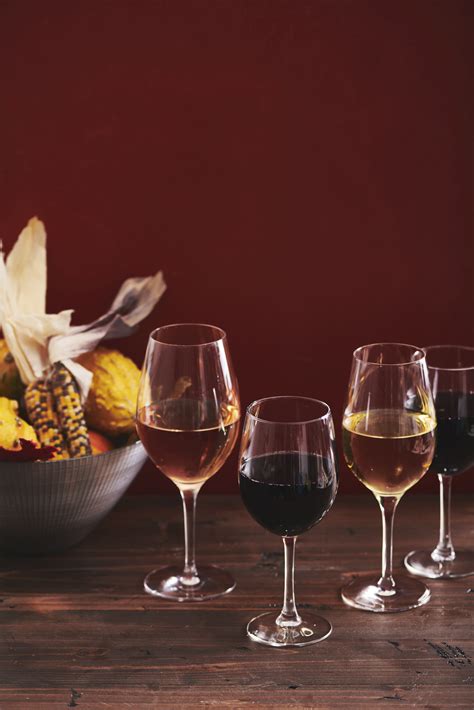 The Ideal Wine For Thanksgiving Dinner Its Complicated