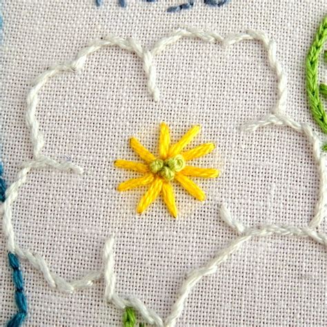 In this blog post, i'll show you over 10 flower embroidery patterns and kits for you to enjoy making and indulge in. Georgia State Flower Embroidery Pattern {Cherokee Rose ...