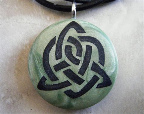 Celtic Symbol For Sisterhood Hand Carved On A Green Pearl Etsy